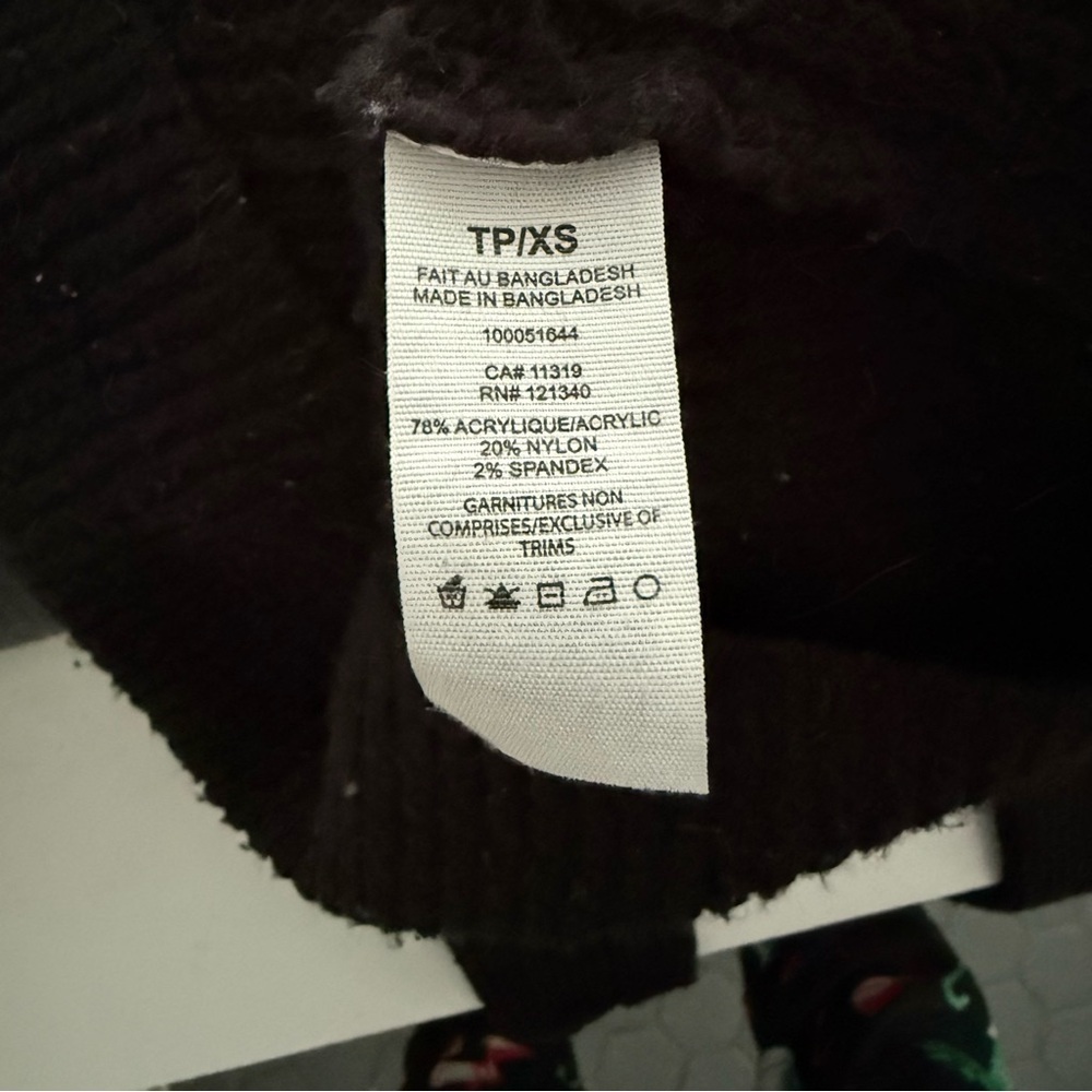 Garage | women's xsmall Black Long Sleeve mini sweater Dress - Picture 6 of 6